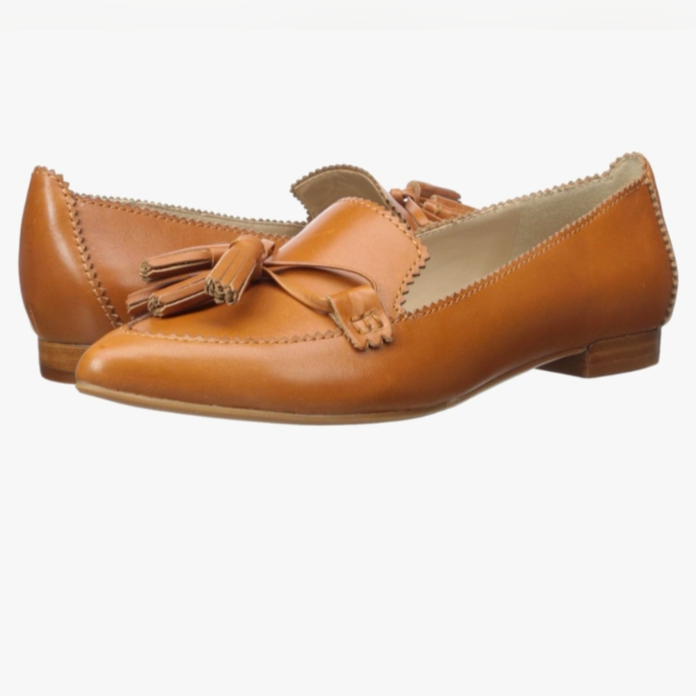 G.H. Bass Kelsey Pointed Toe Flat